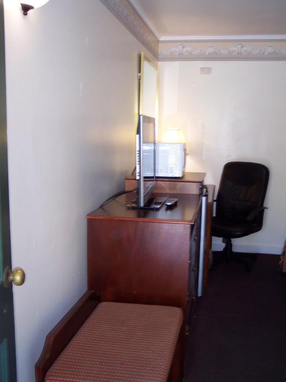 Shore Hills Motel Manasquan Exterior foto